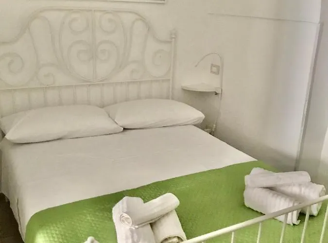 Il Sottano Strada 펜션 *