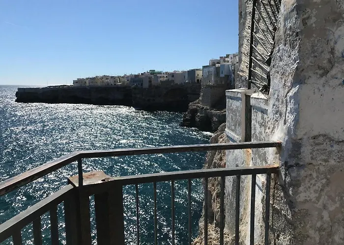 Il Sottano Strada * 폴리나노 아마레